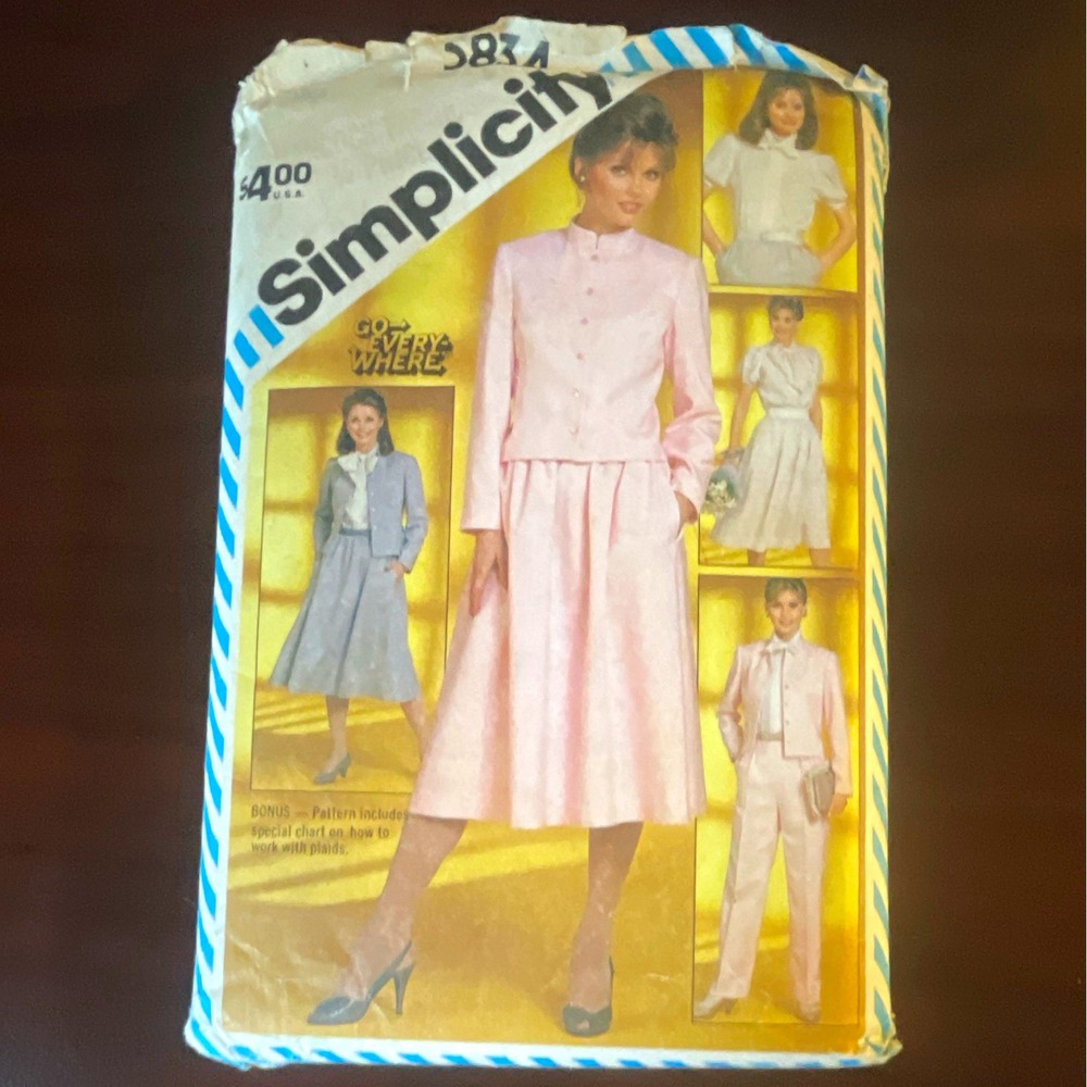 Simplicity 5834 Go-Everywhere Women’s Pants Skirt Blouse Lined Jacket Pattern